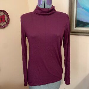 J. Crew M Turtleneck Cotton Tissue Knit Burgundy Long Sleeve Academia Classic